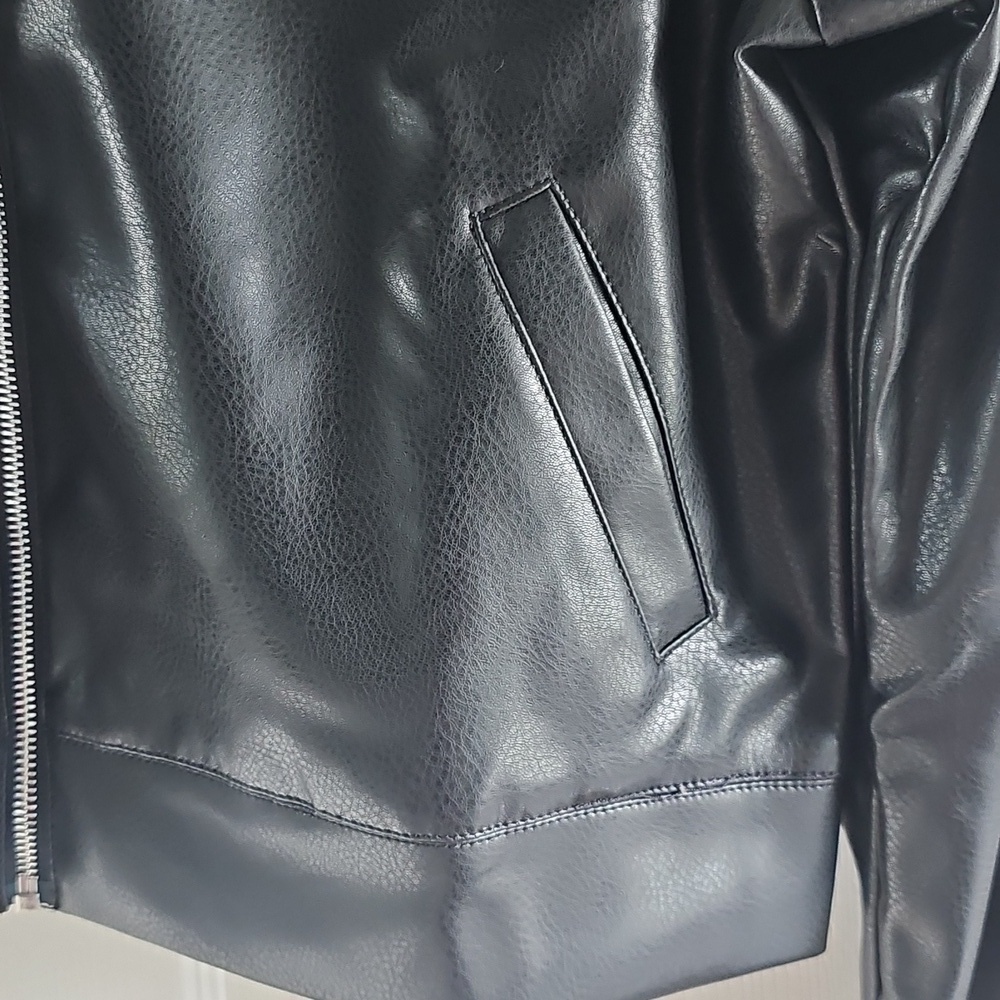 NWT Democracy Faux Leather Biker Jacket Retro Y2K Large Black/Cream - Picture 8 of 15